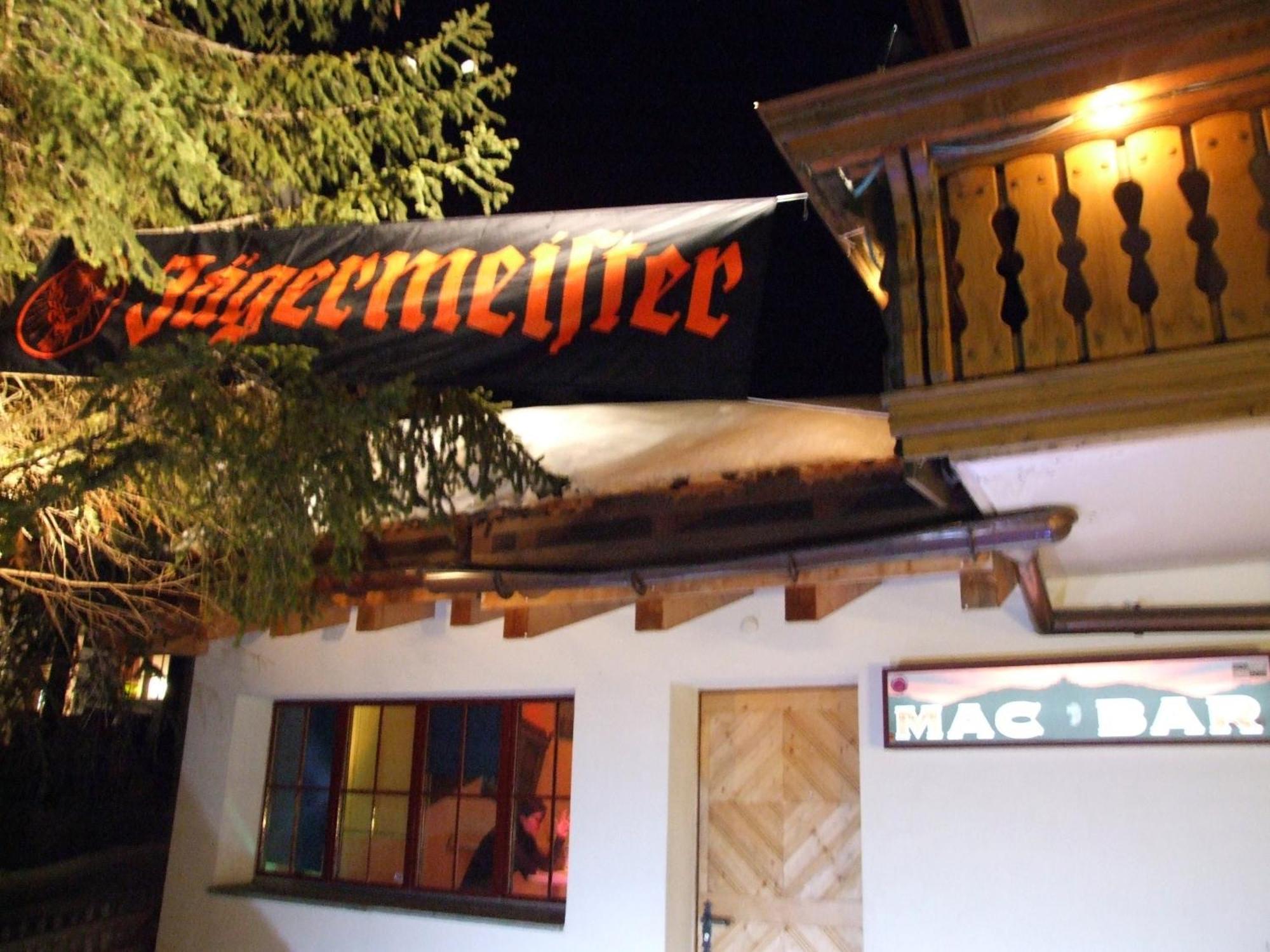 Hotel Mira Sedrun Exterior photo
