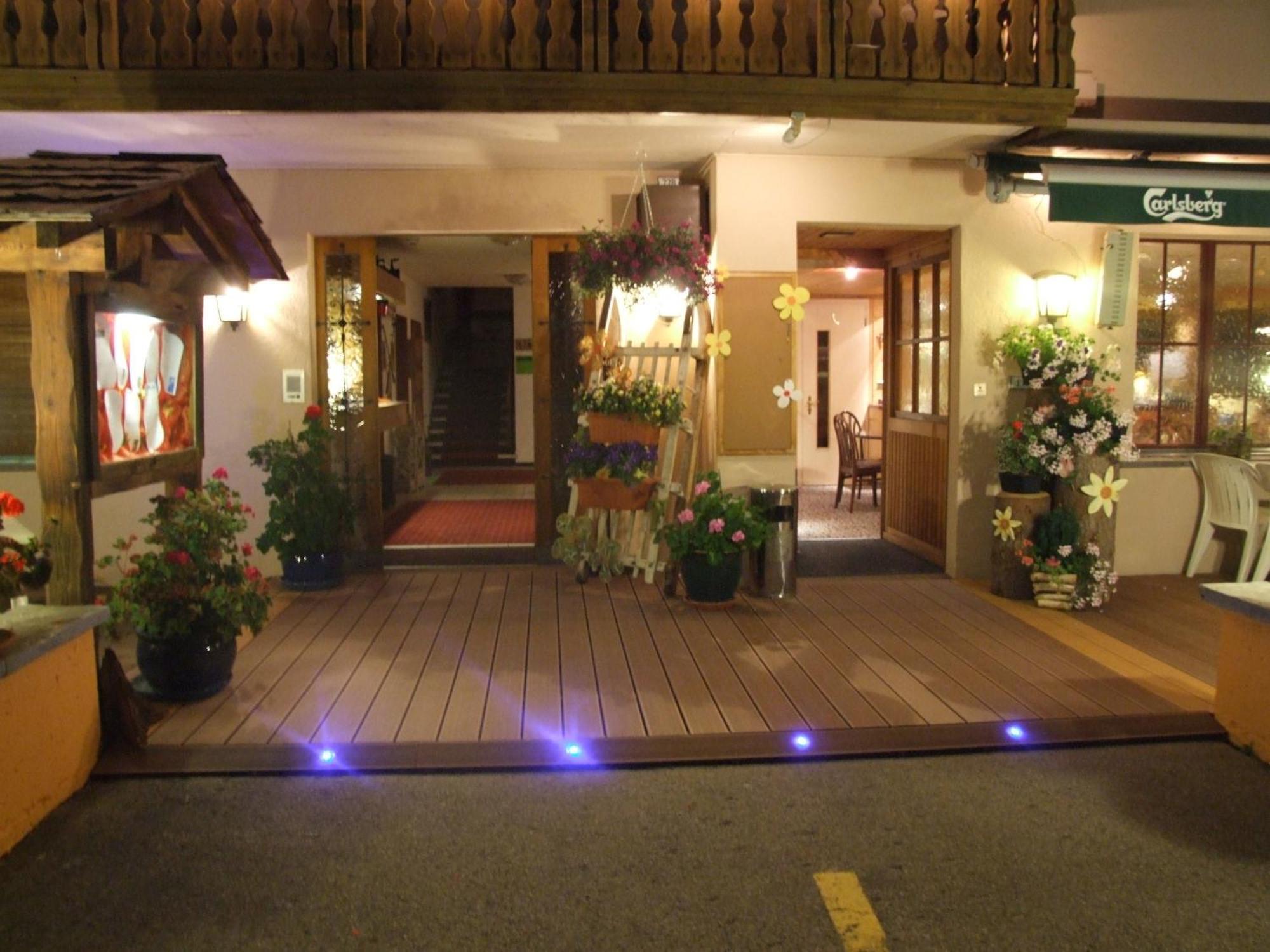 Hotel Mira Sedrun Exterior photo